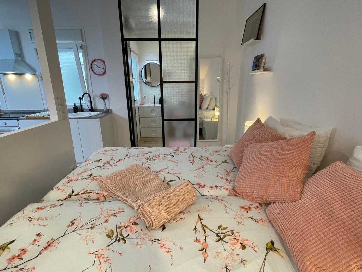 Pink Home Santiago de Compostela Luaran gambar